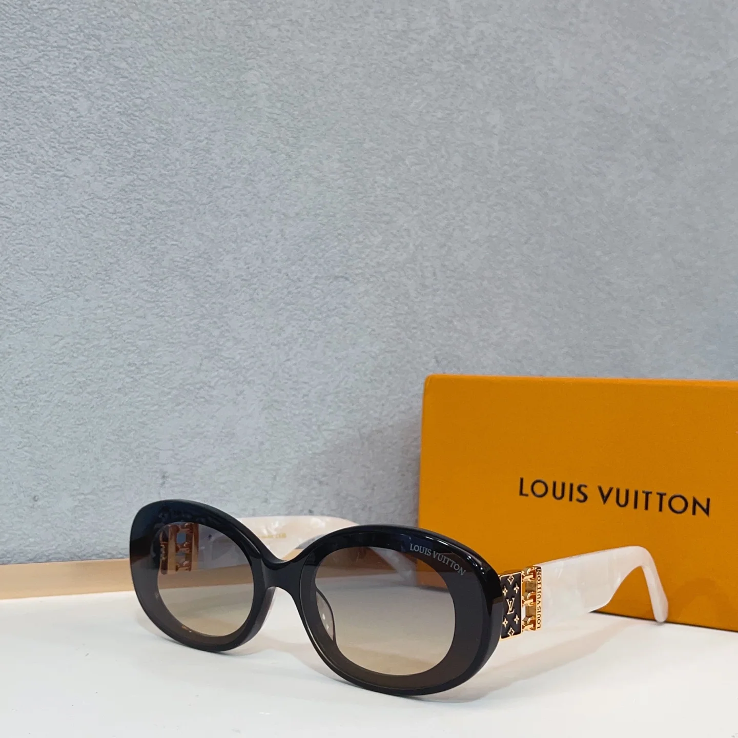 루이비통 선글라스 54923 Louis Vuitton Sunglasses 상세 이미지 2
