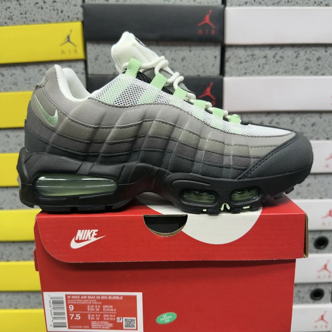 나이키 [WE] 에어 맥스 95 OG HJ5996-005 201886 Nike Air Max 95 OG Big Bubble Fresh Mint