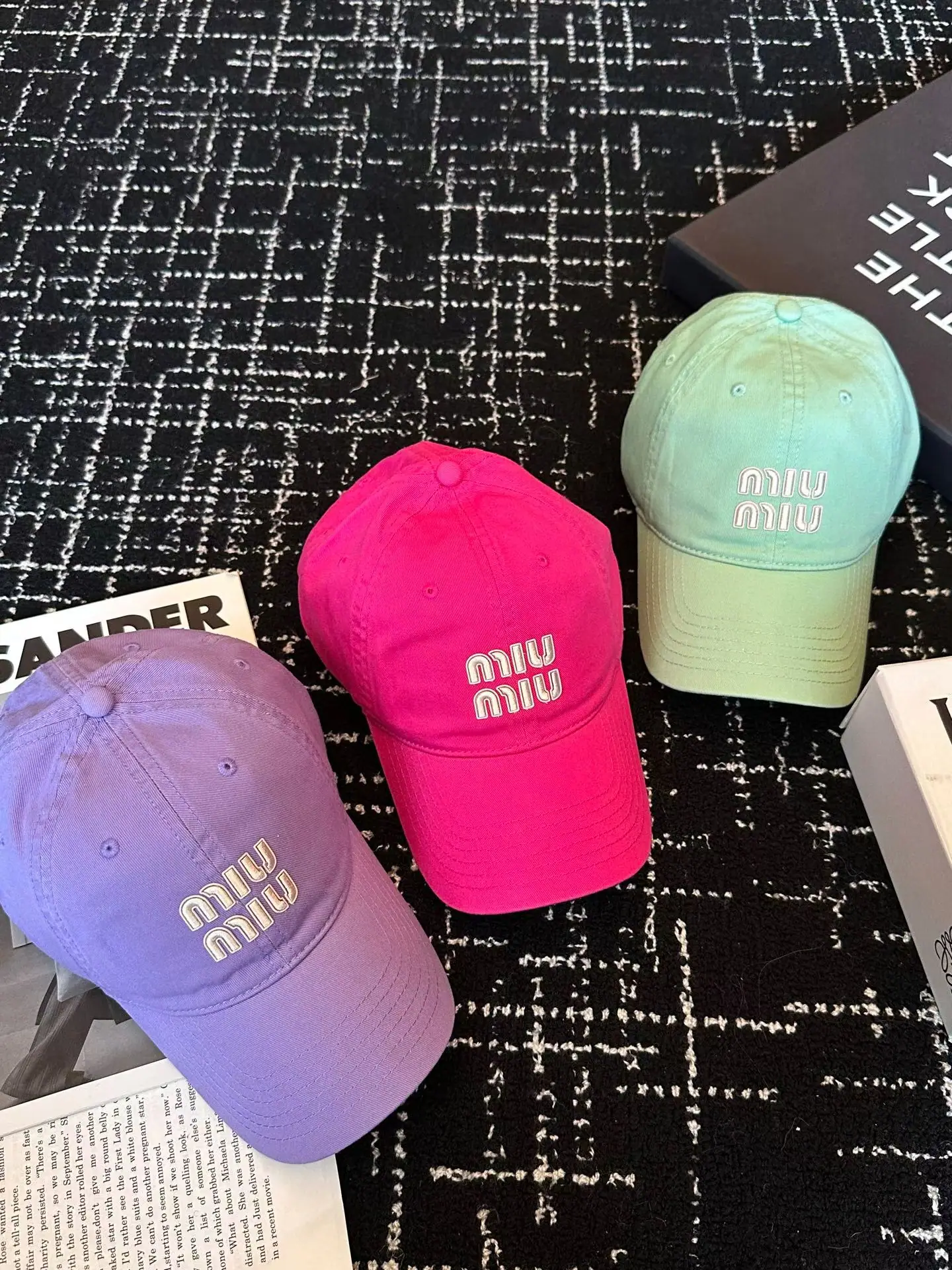 미우미우 모자 80809 Miu Miu Cap 상세 이미지 8