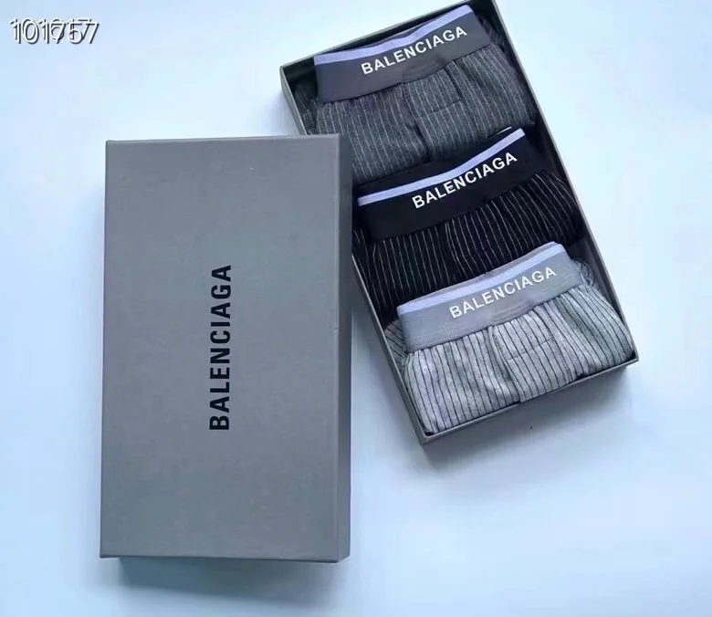 발렌시아가 스트라이프 코튼 크롭 팬츠 남성 속옷 3 팩 104386