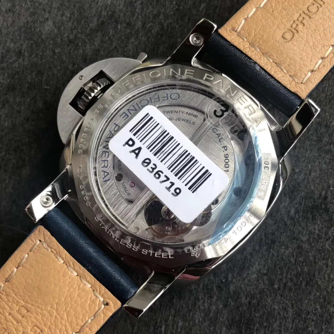 파네라이 루미노르 PAM688 GMT 시계 상세 이미지 8