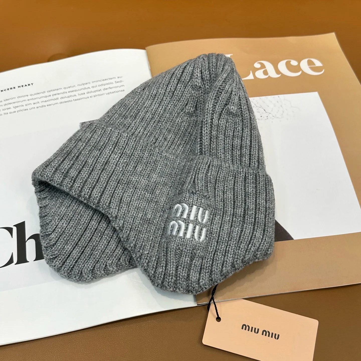 미우미우 모자 81416 Miu Miu Cap 상세 이미지 4