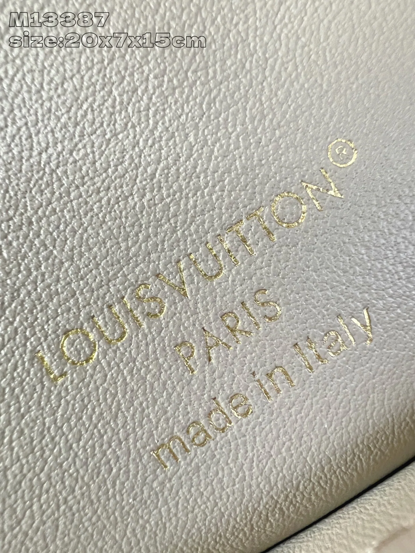 루이비통 그레이 모노그램 커즌 백팩 M13387 상세 이미지 9