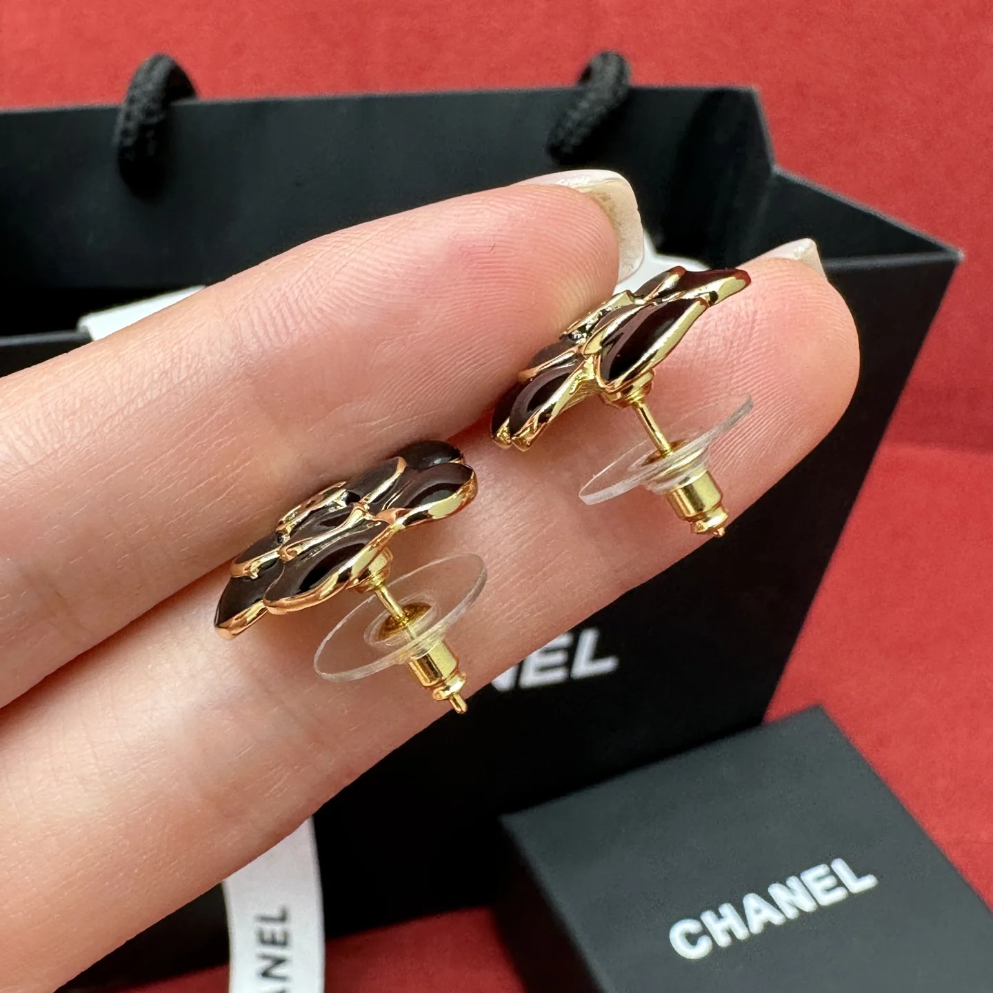 샤넬 골드 엣지 3D 카멜리아 귀걸이 상세 이미지 7