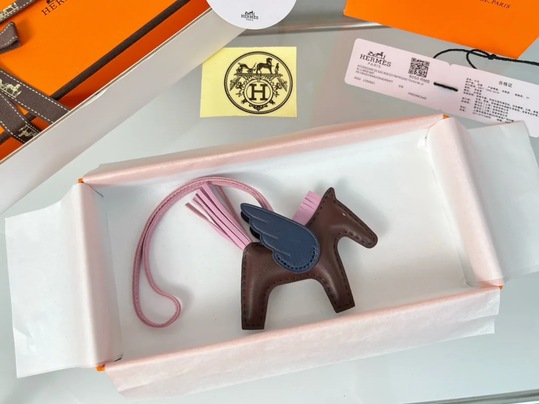 에르메스 페가수스 램스킨 키링 상세 이미지 3