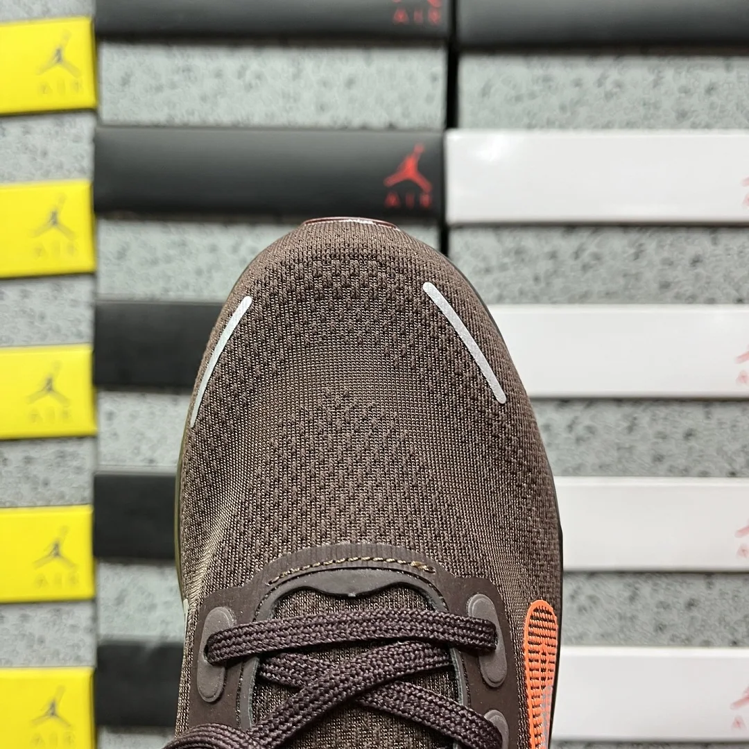 나이키 [CG] 보메로 프리미엄 IQ7314-200 201989 Nike Vomero Premium Renegade 상세 이미지 2