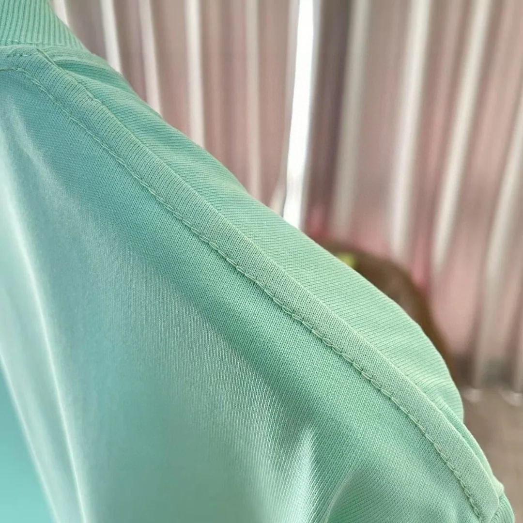 에르메스 커스텀 로고 프린트 유니섹스 반팔 티셔츠 상세 이미지 5