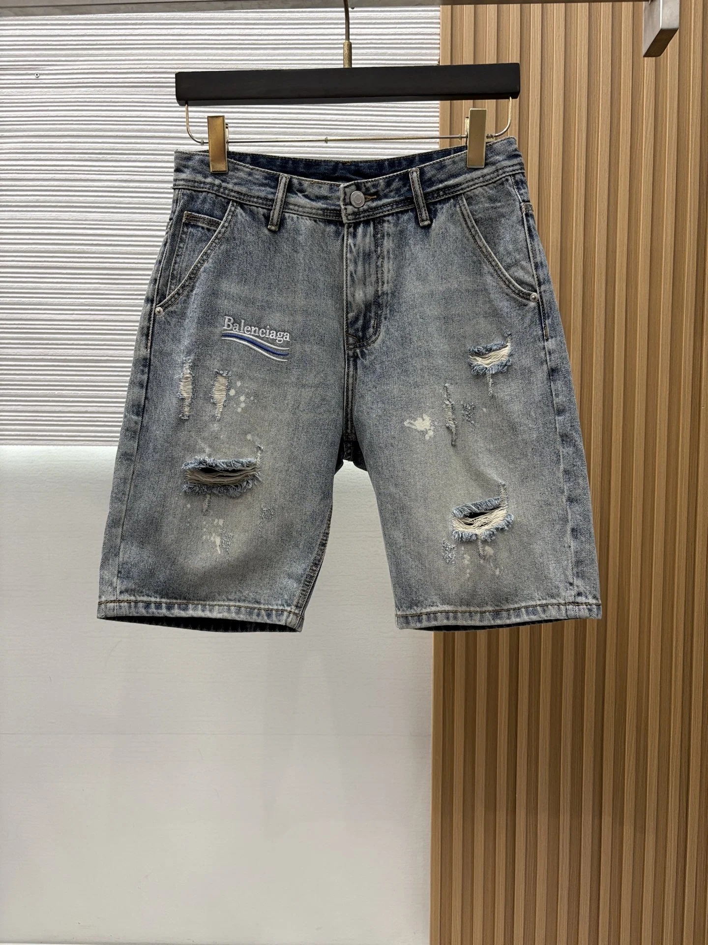 발렌시아가 남성 데님 반바지 상세 이미지 1