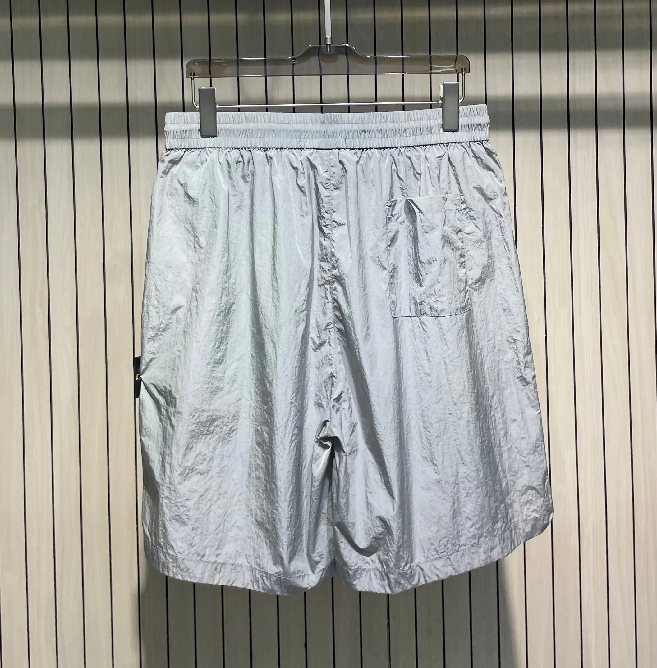 스톤아일랜드 나일론 루즈핏 남성 바지 상세 이미지 5