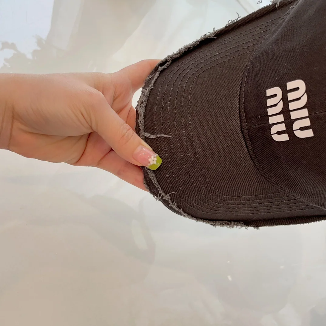 미우미우 모자 80940 Miu Miu Cap 상세 이미지 5
