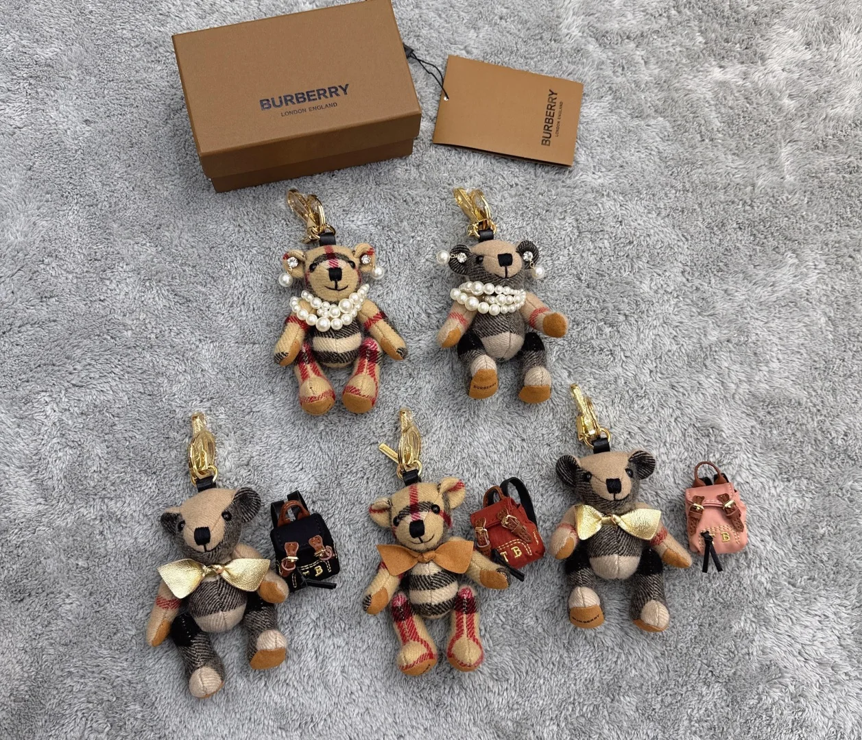 버버리 곰 인형 키링 상세 이미지 8