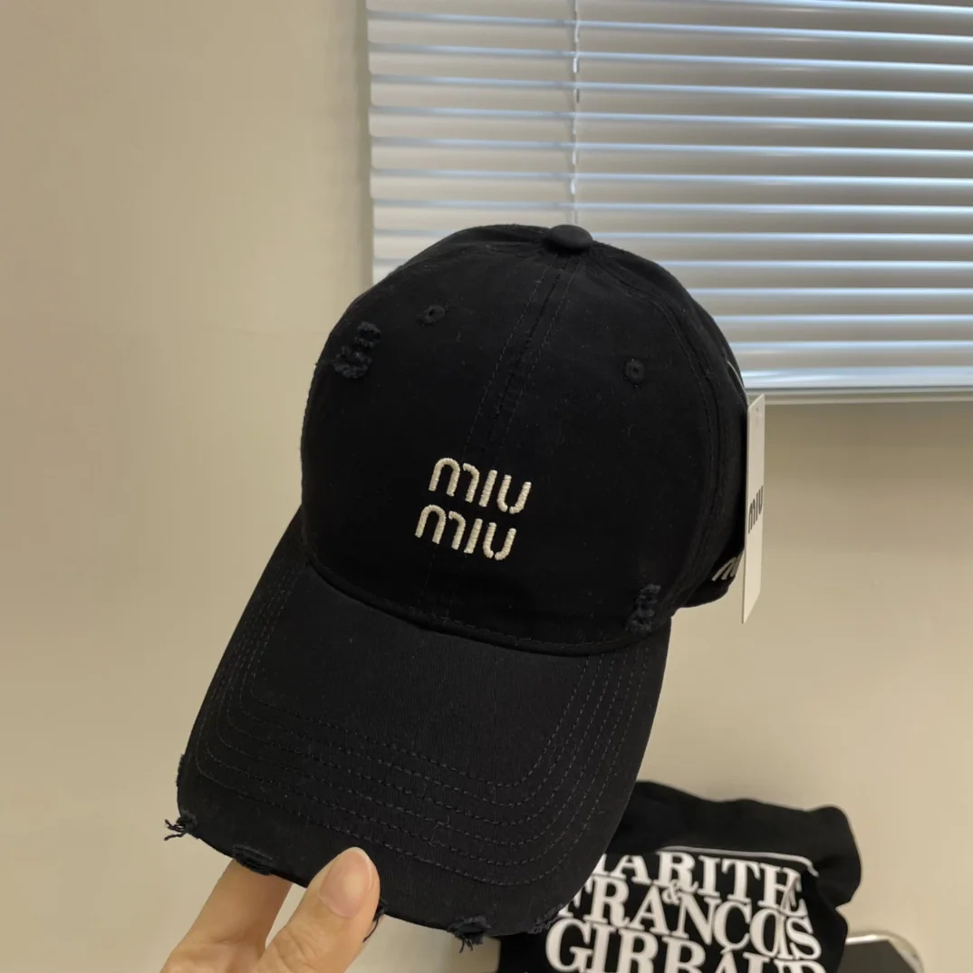 미우미우 무지 자수 베이스볼 캡 상세 이미지 5