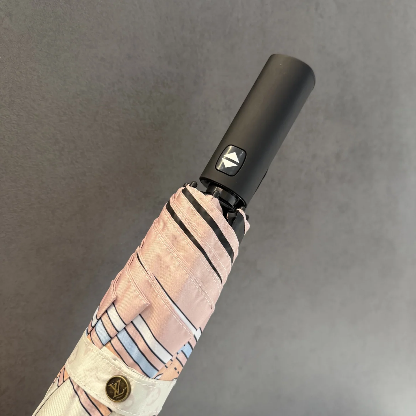 루이비통 우산 85726 Louis Vuitton Umbrella 상세 이미지 4