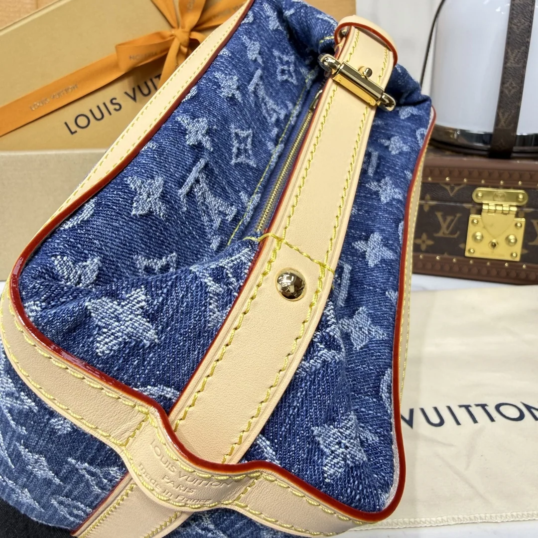 루이비통 크루저 트래블 파우치 M15350 상세 이미지 8