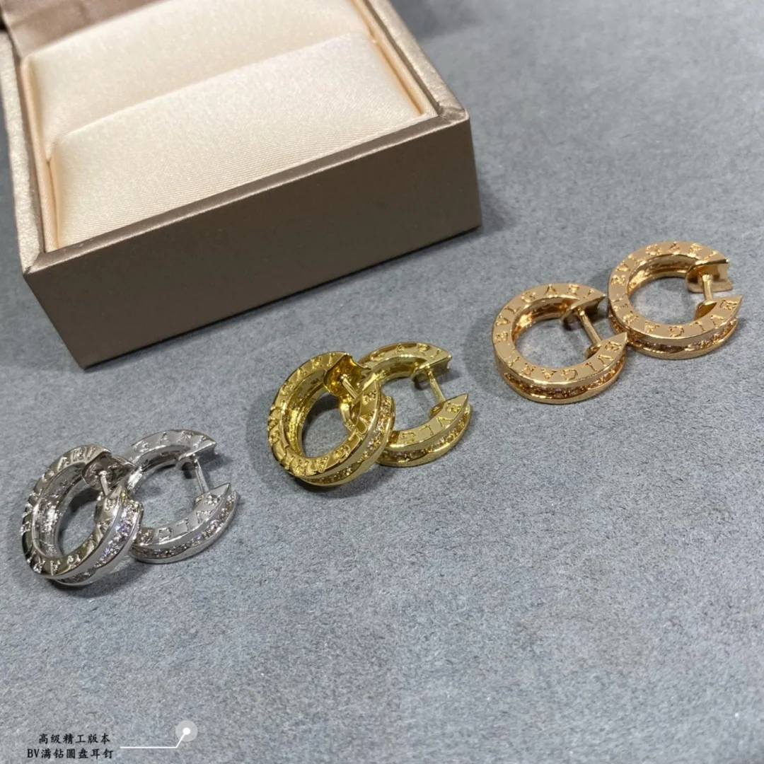 불가리 18 K 골드 다이아몬드 귀걸이 상세 이미지 2