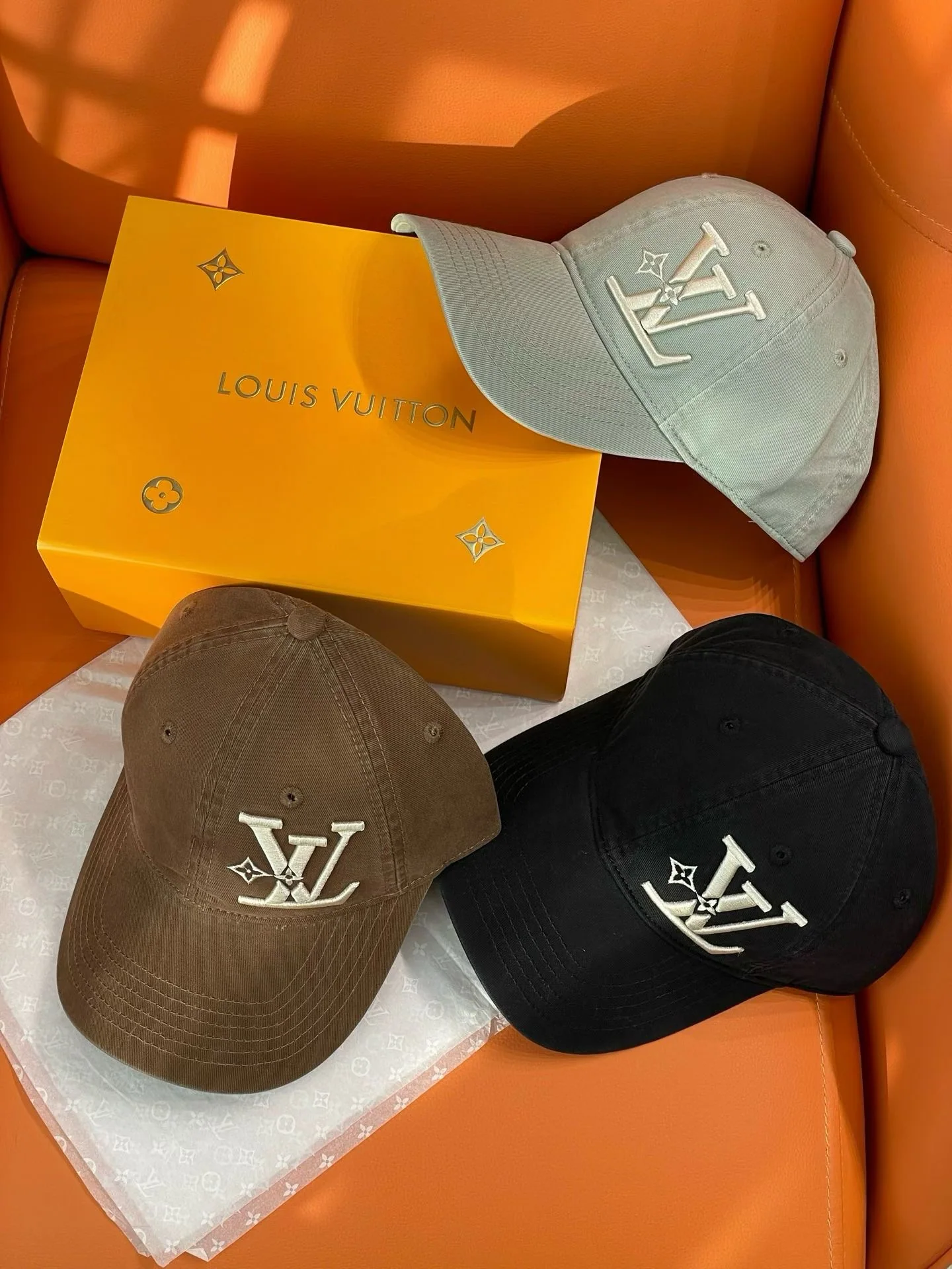루이비통 3D 자수 LV 로고 야구모자 상세 이미지 2