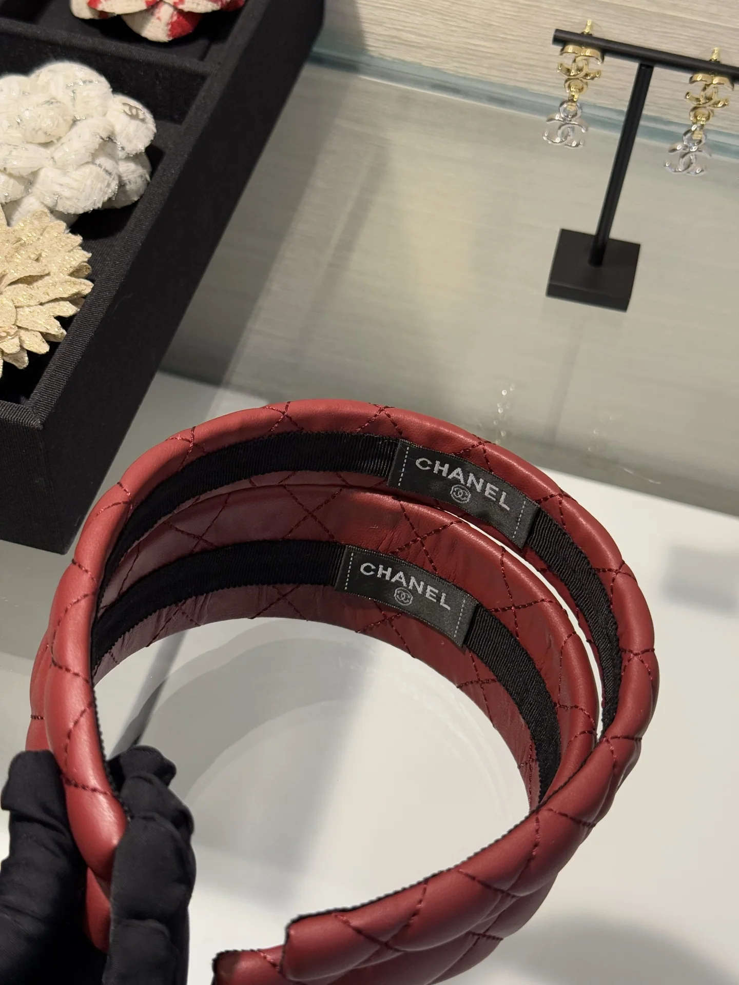 샤넬 와인레드 램스킨 더블 C 헤드밴드 헤어악세 상세 이미지 6