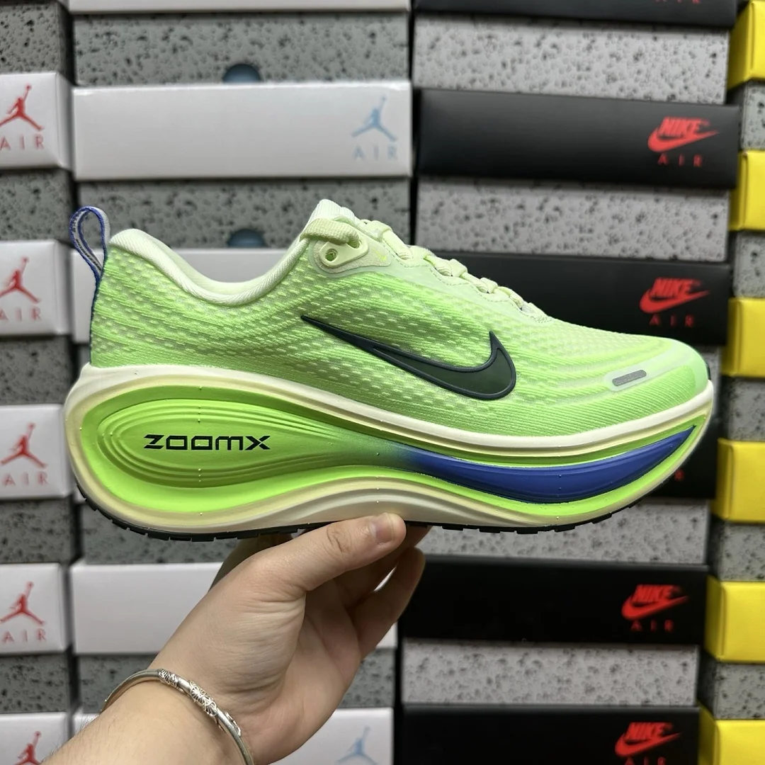 나이키 [XY] 보메로 플러스 HV8150-702 201687 Nike Vomero Plus Volt Tint Lime Blast 상세 이미지 3