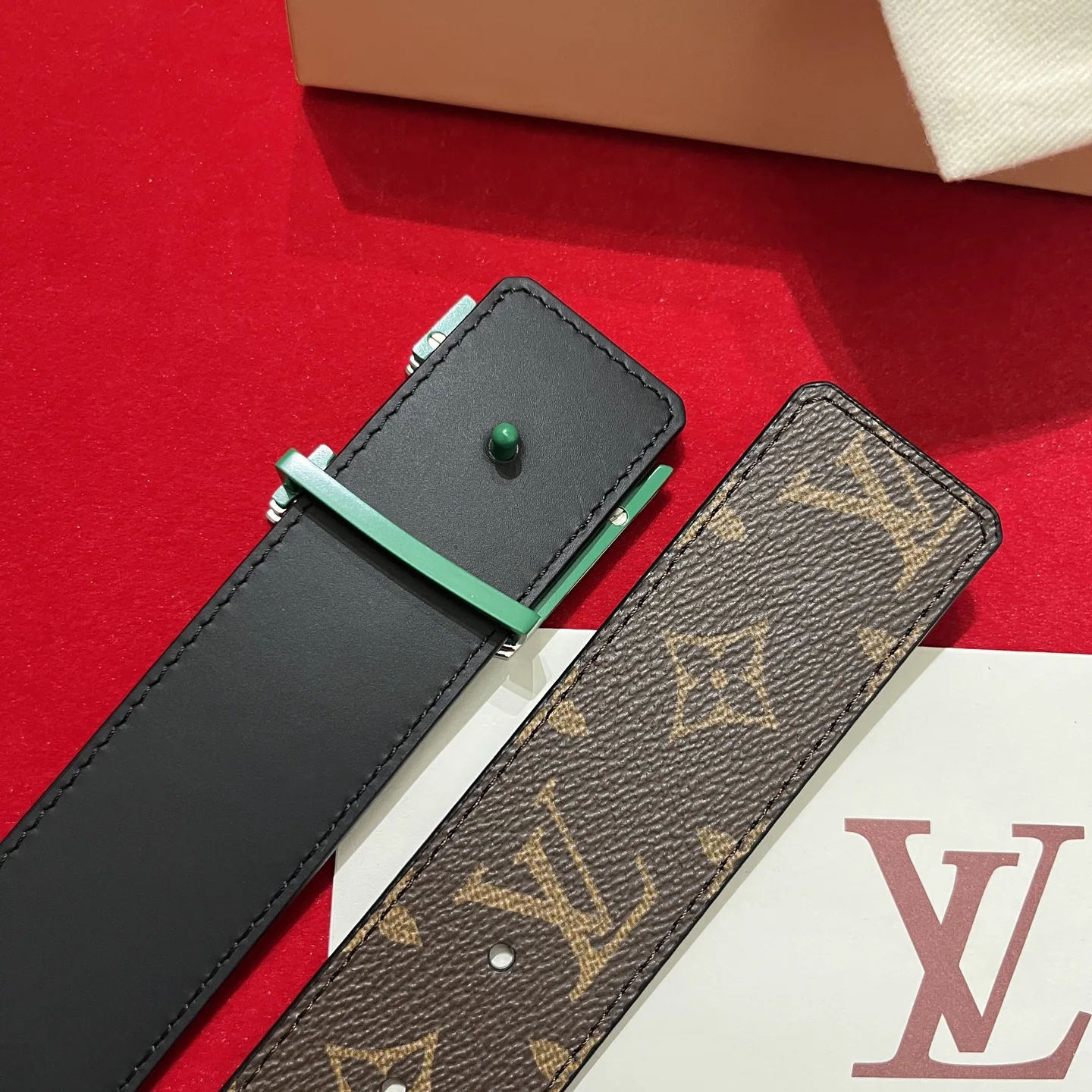 루이비통 LV 옵틱 버클 캔버스 벨트 상세 이미지 5