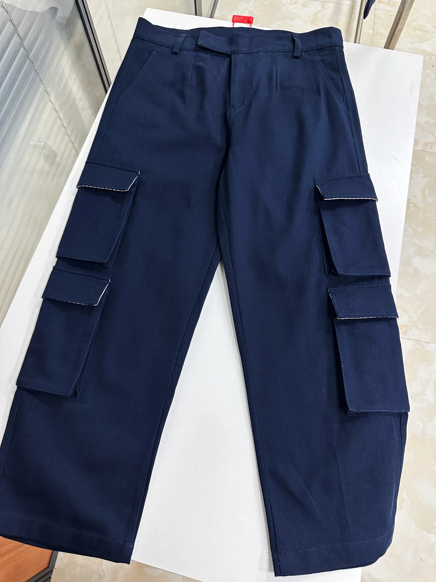 톰브라운 와이드 카고 워싱 남성 바지 레플리카 46718 Thom Browne 상세 이미지 7