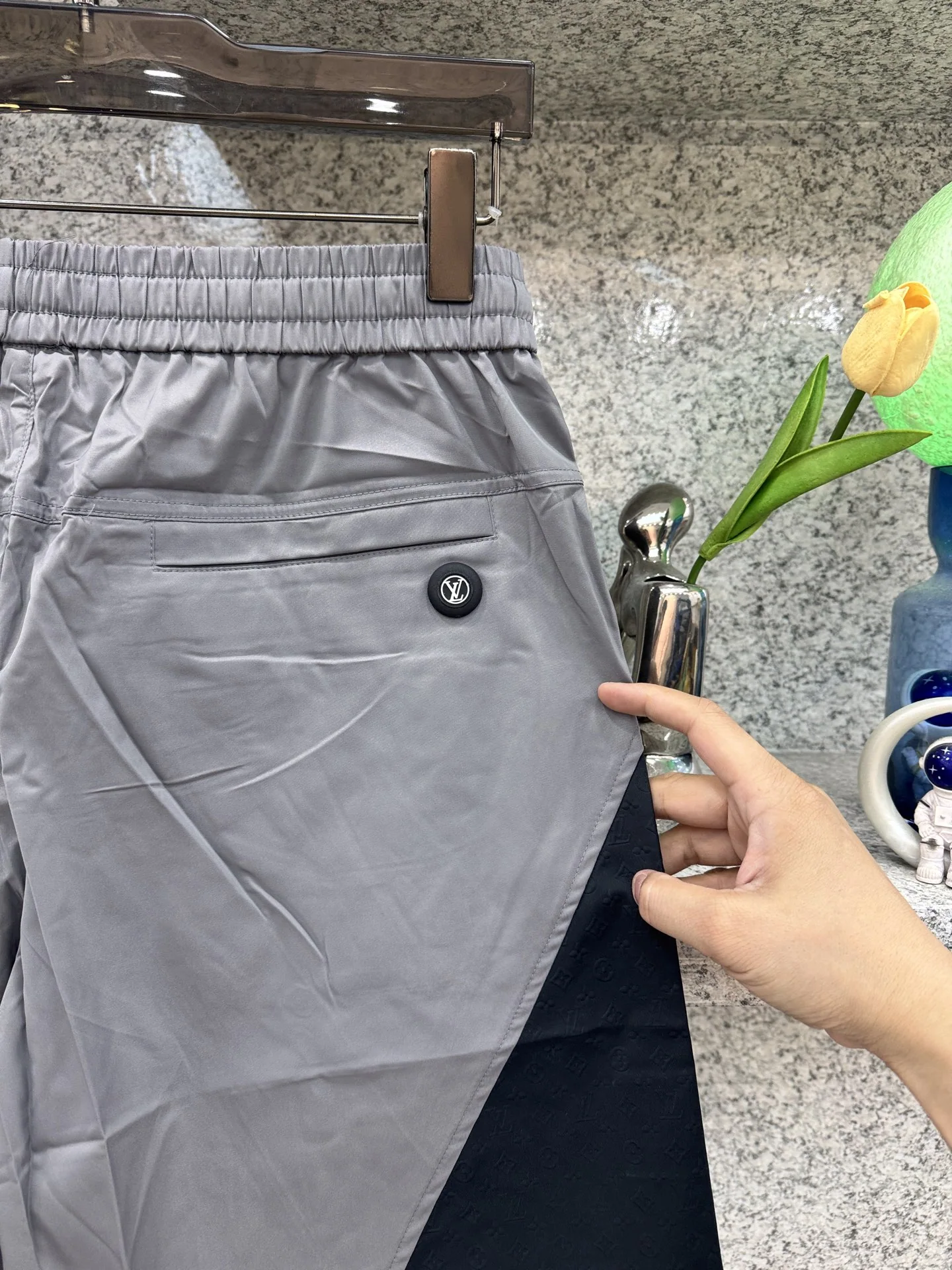 루이비통 남성 린넨 반바지 상세 이미지 6
