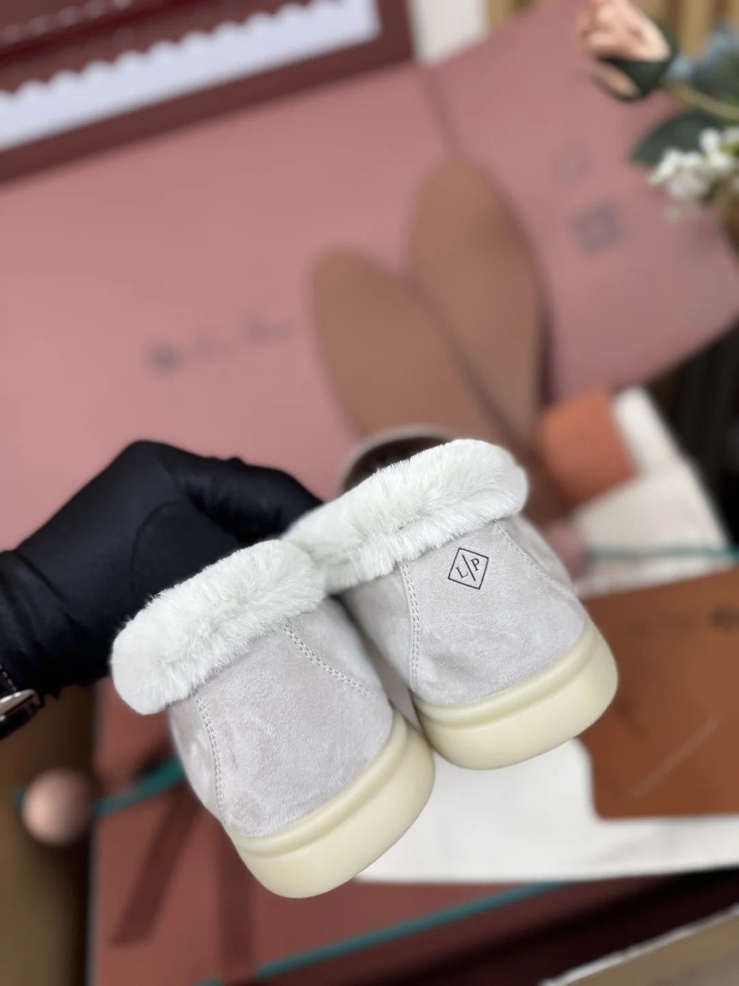 로로피아나 코요테 퍼 로우컷 신발 상세 이미지 7