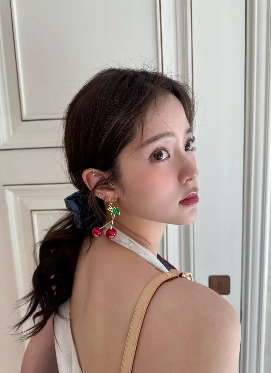 루이비통 체리 모티브 골드 귀걸이 상세 이미지 9