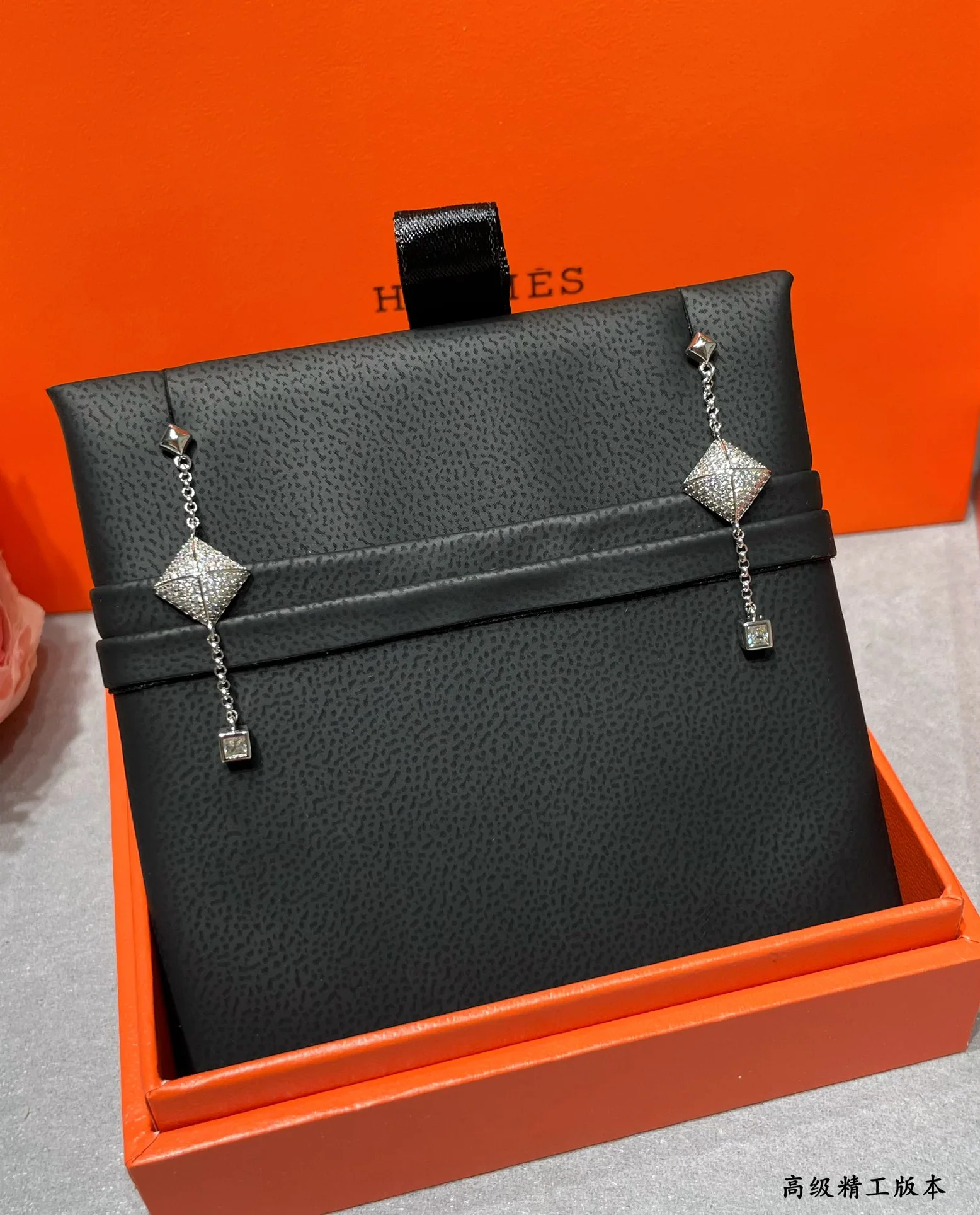 에르메스 귀걸이 70183 Hermes Earrings 상세 이미지 4