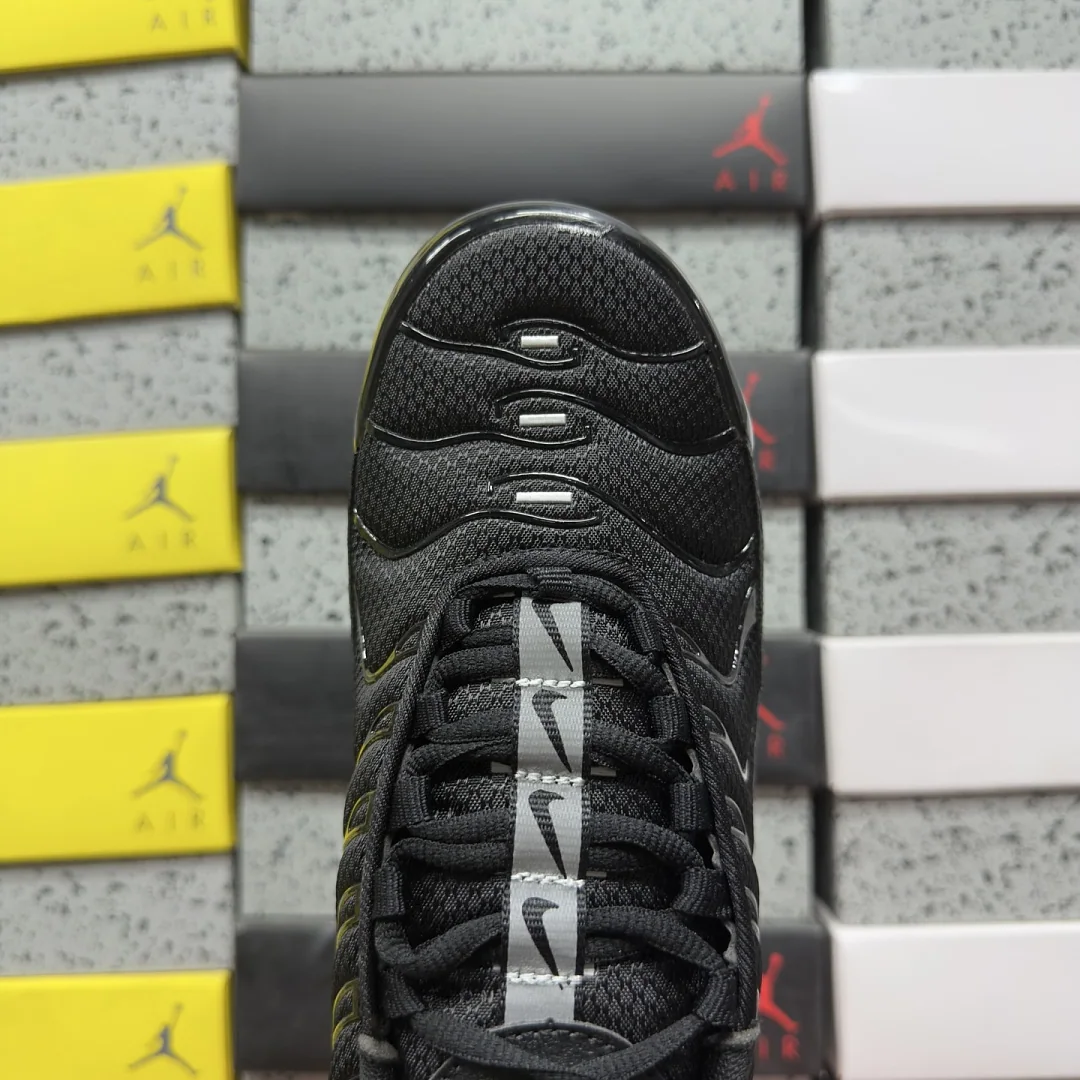 나이키 [BD] 에어 맥스 플러스 DX8971-001 201903 Nike Air Max Plus Mini Swoosh Black Silver 상세 이미지 5