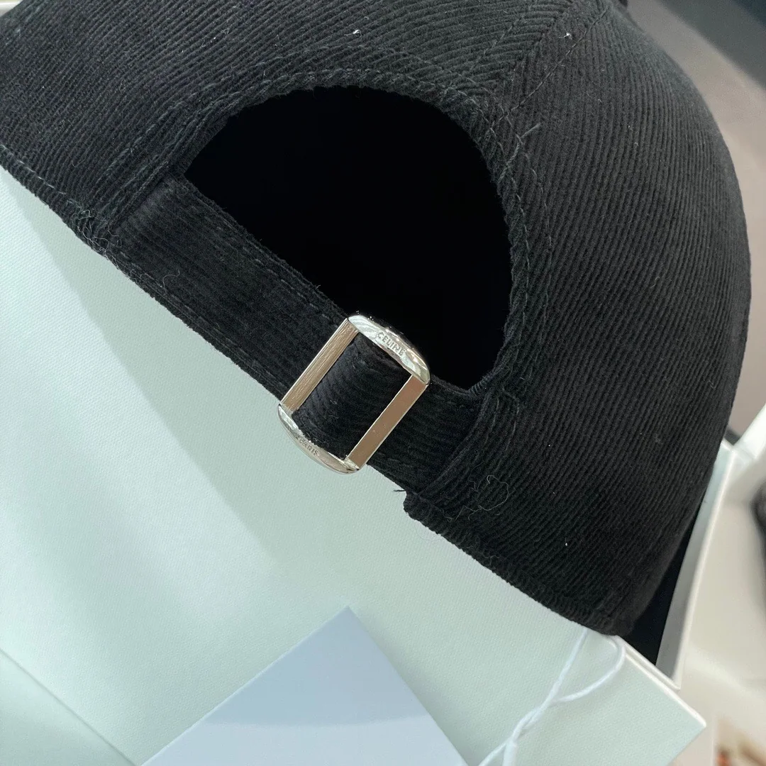 셀린느 개선문 자수 코듀로이 베이스볼캡 상세 이미지 6