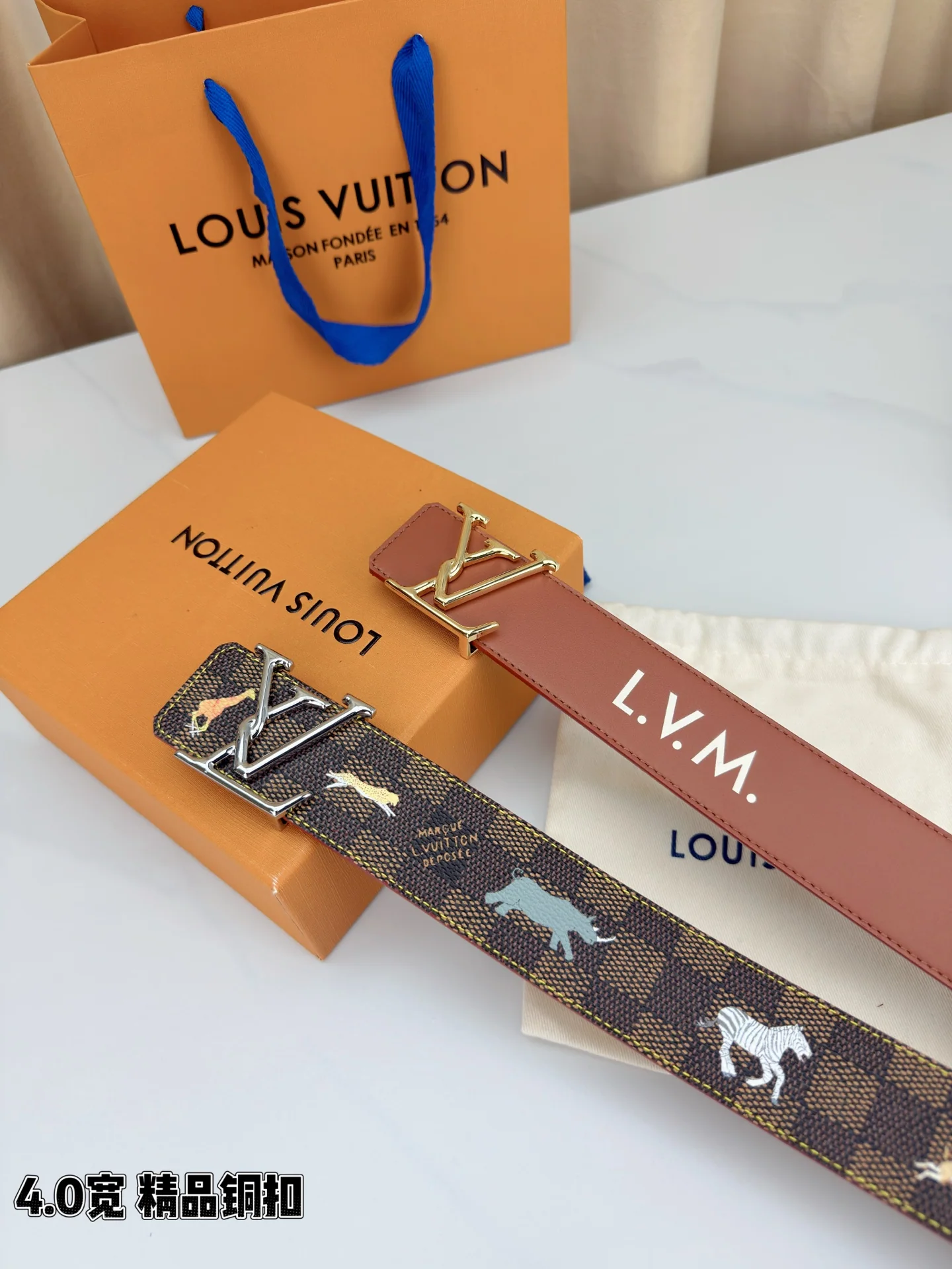 루이비통 골드 LV 버클 체크 캔버스 벨트 상세 이미지 9
