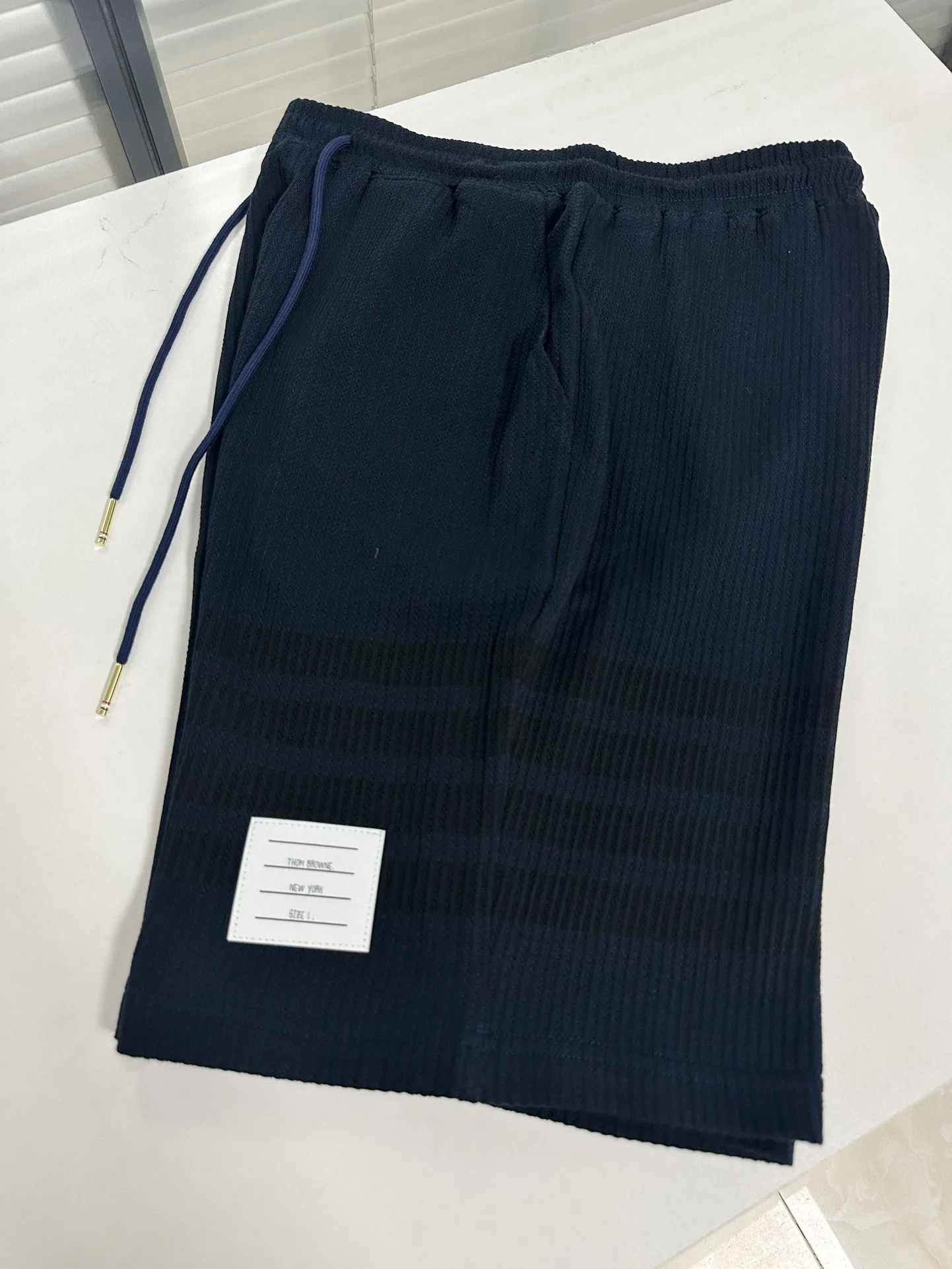 톰브라운 남성 니트 레플리카 46762 Thom Browne Shorts 상세 이미지 9