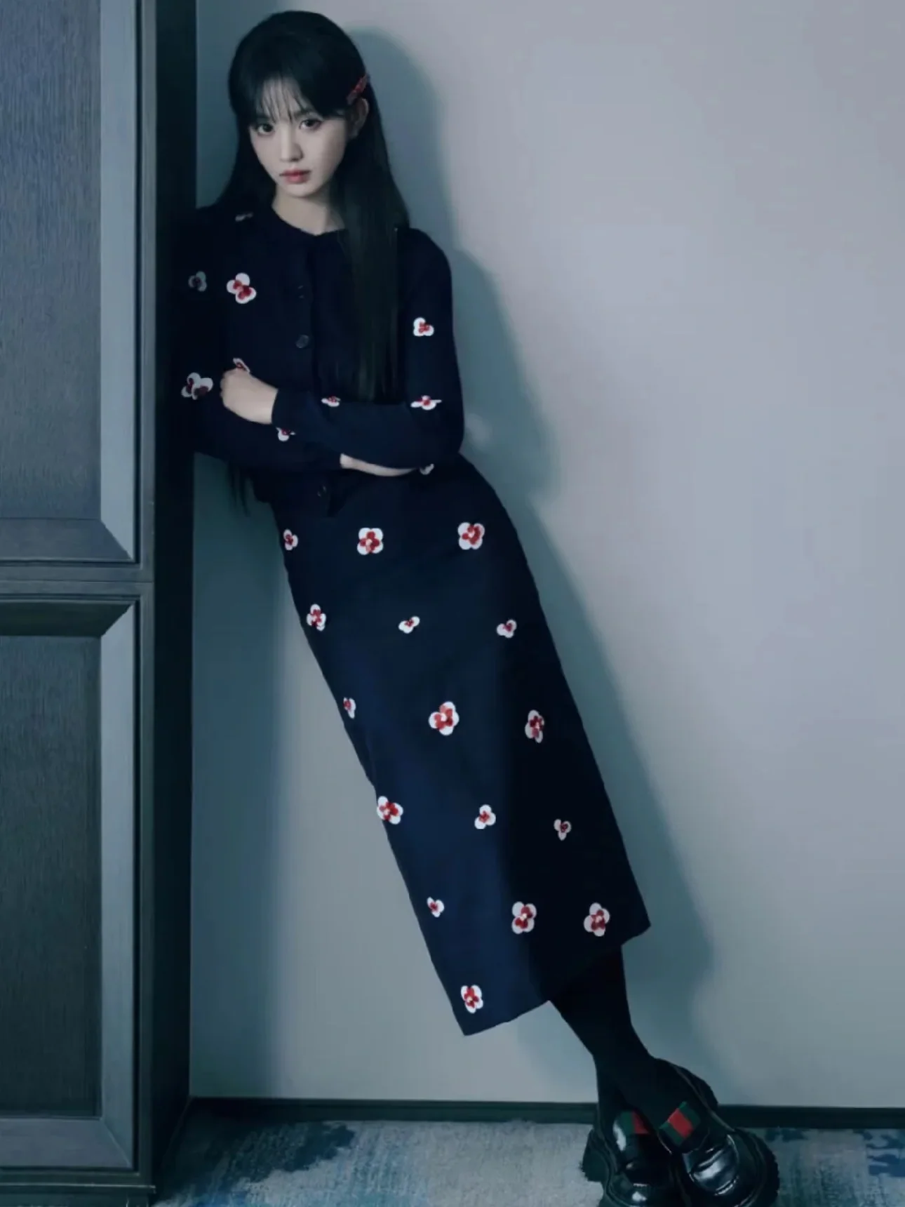 스커트 여성 손자수 네이비 롱 스커트 24 FW 상세 이미지 1