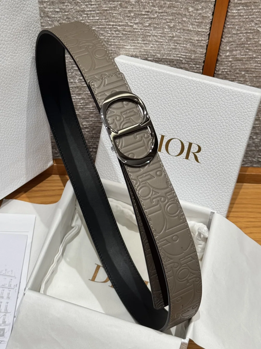 디올 양면 버클 35mm 가죽 벨트 상세 이미지 3