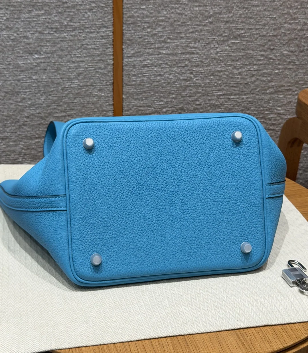 에르메스 피코탄 락 22 cm 가방 상세 이미지 5