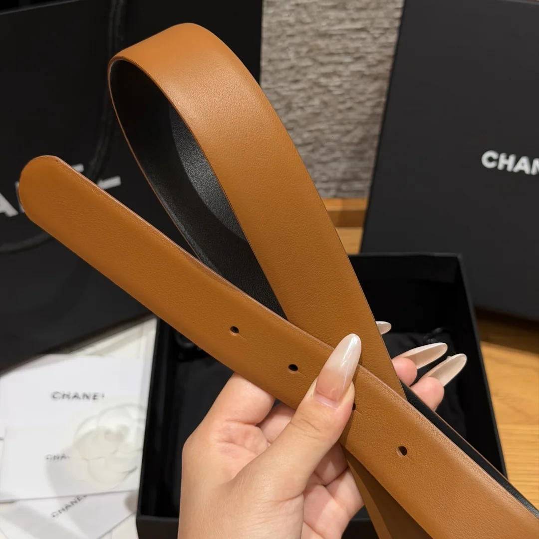 샤넬 리버시블 카프스킨 버클 벨트 상세 이미지 9