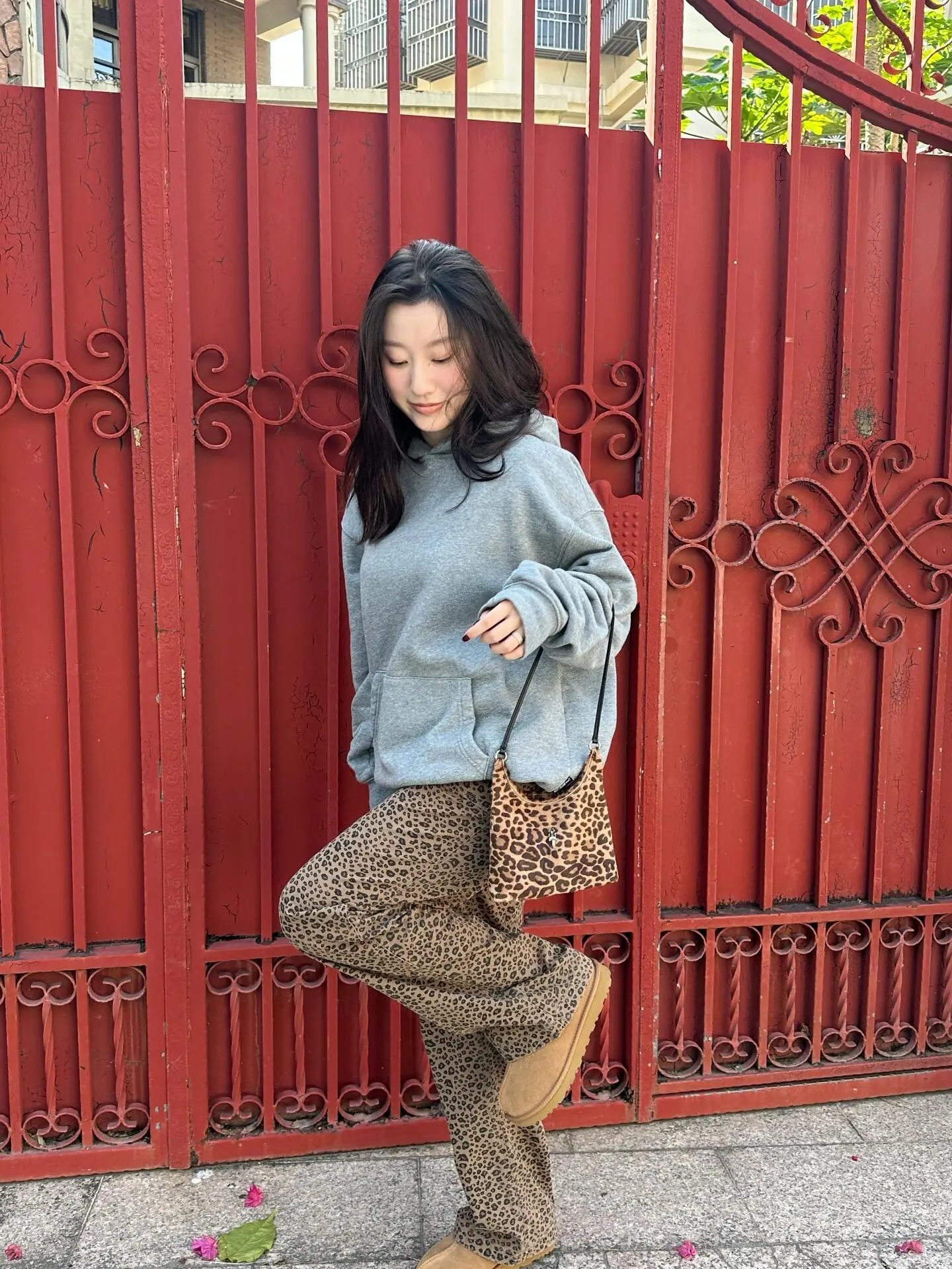 크롬하츠 레오파드 프린트 호스 헤어 숄더백 상세 이미지 9