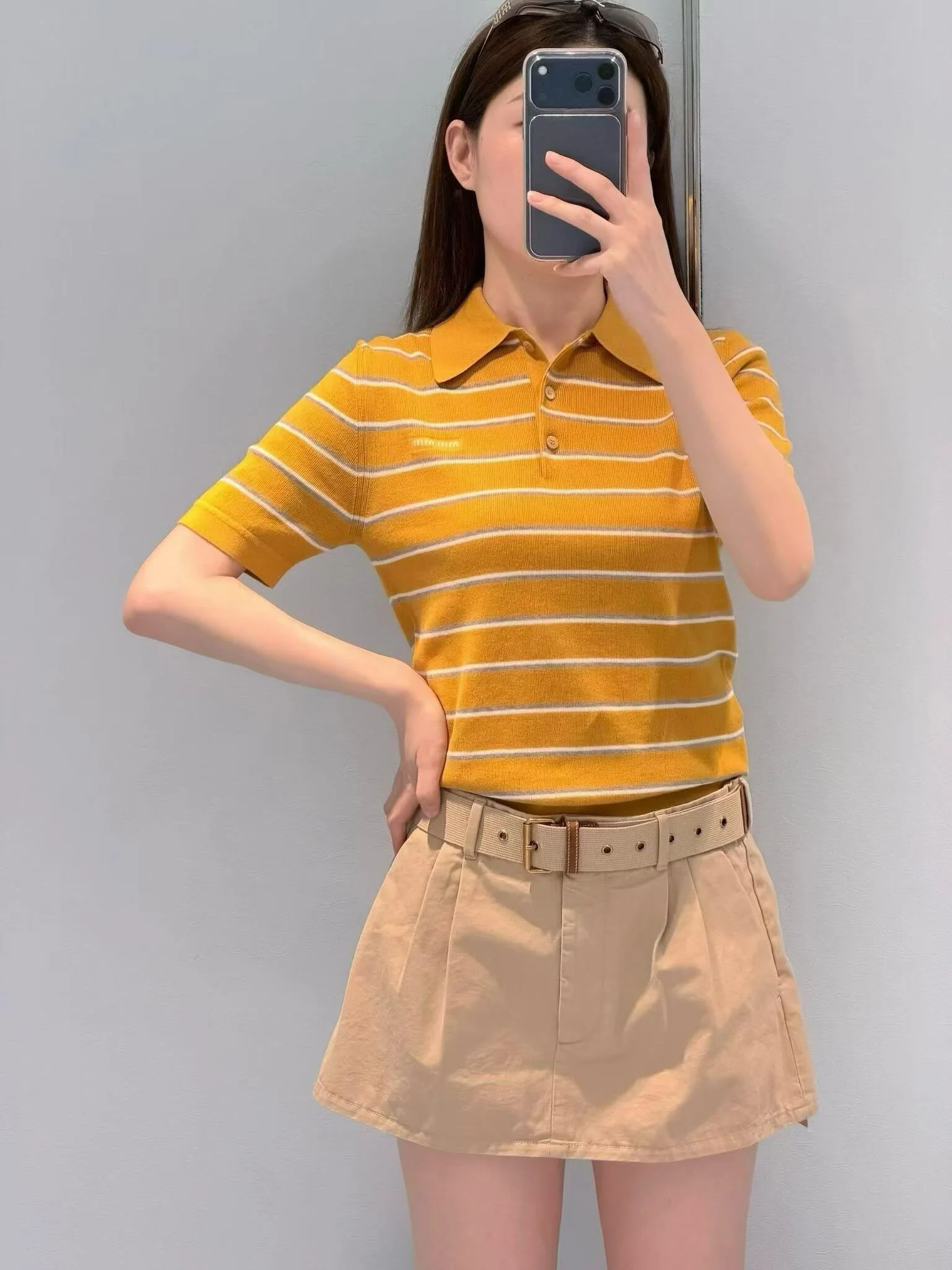 미우미우 컬러 블록 스트라이프 코튼 폴로 반팔 티셔츠 26 SS 상세 이미지 5