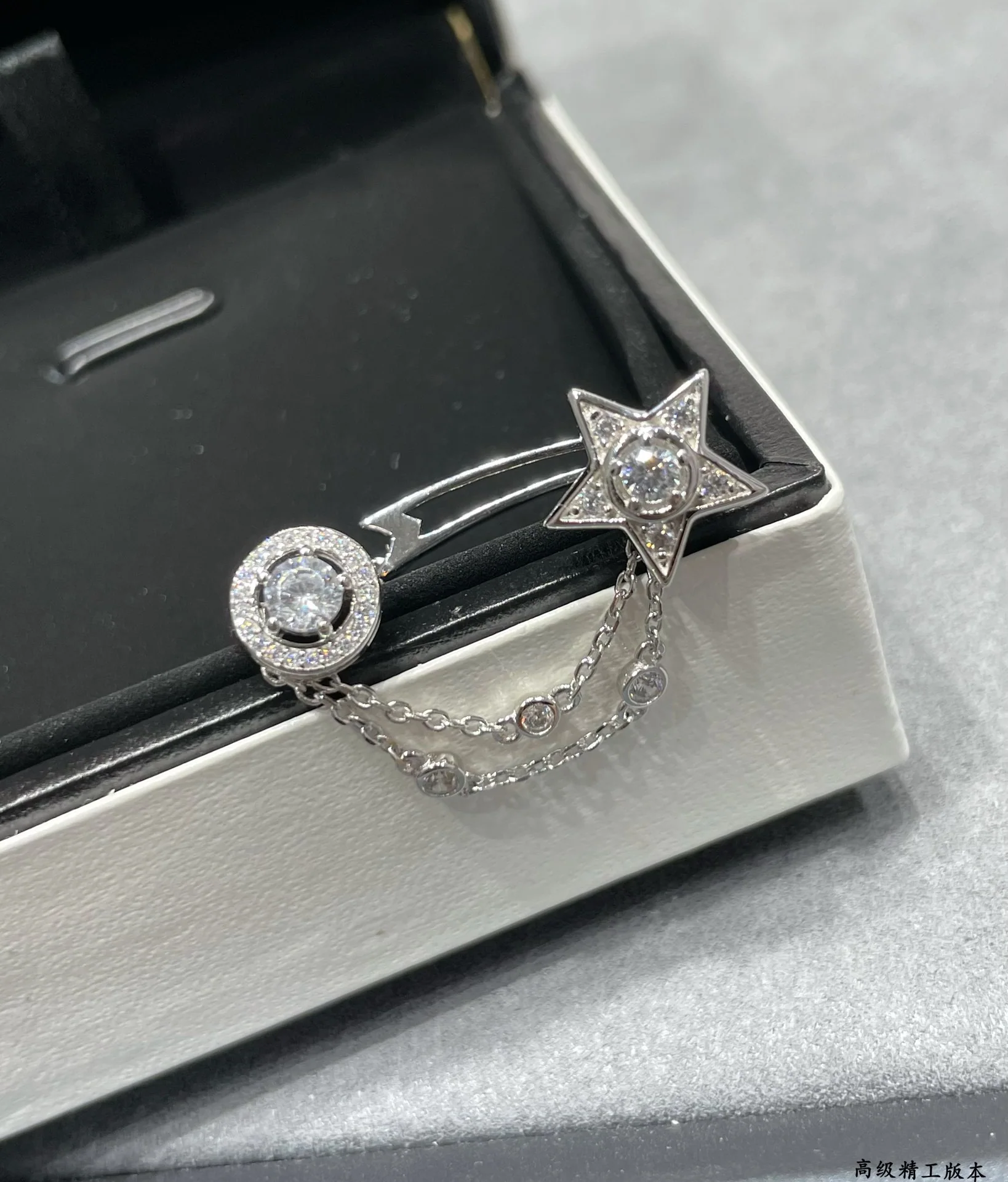 샤넬 귀걸이 68979 Chanel Earrings 상세 이미지 4