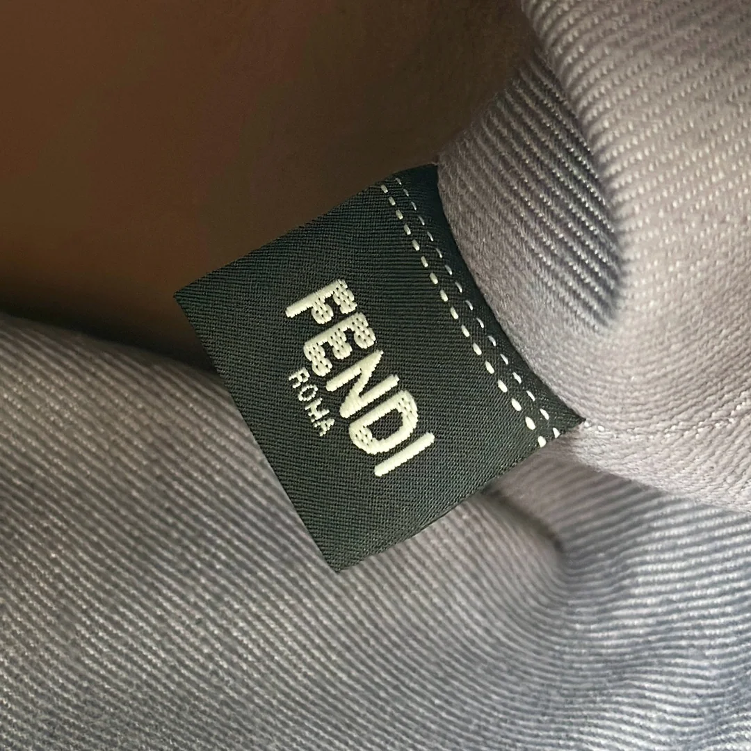 펜디 데님 자카드 보스턴백 8665 BL 상세 이미지 7