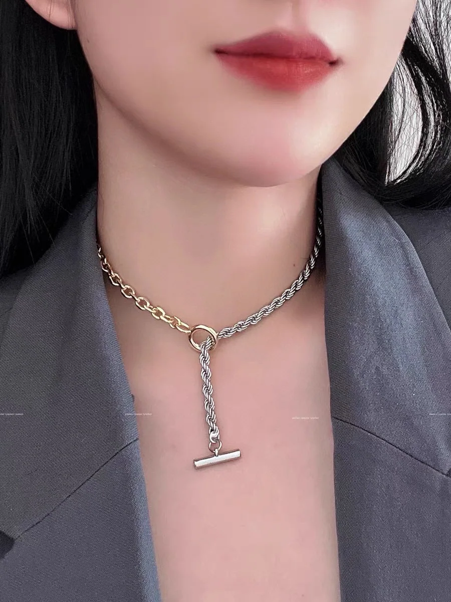 보테가베네타 디자인 목걸이 상세 이미지 4