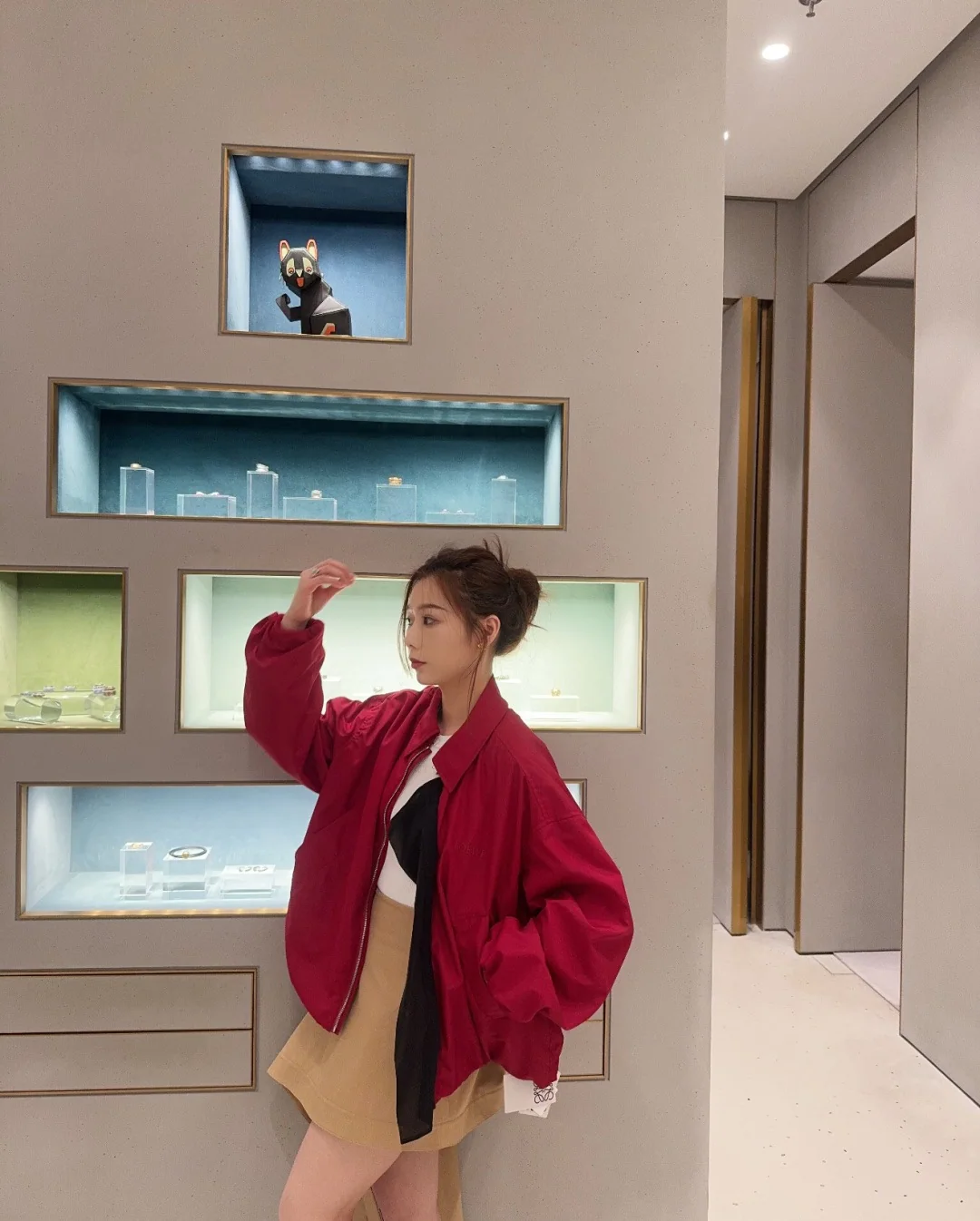로에베 여성 자켓 상세 이미지 2