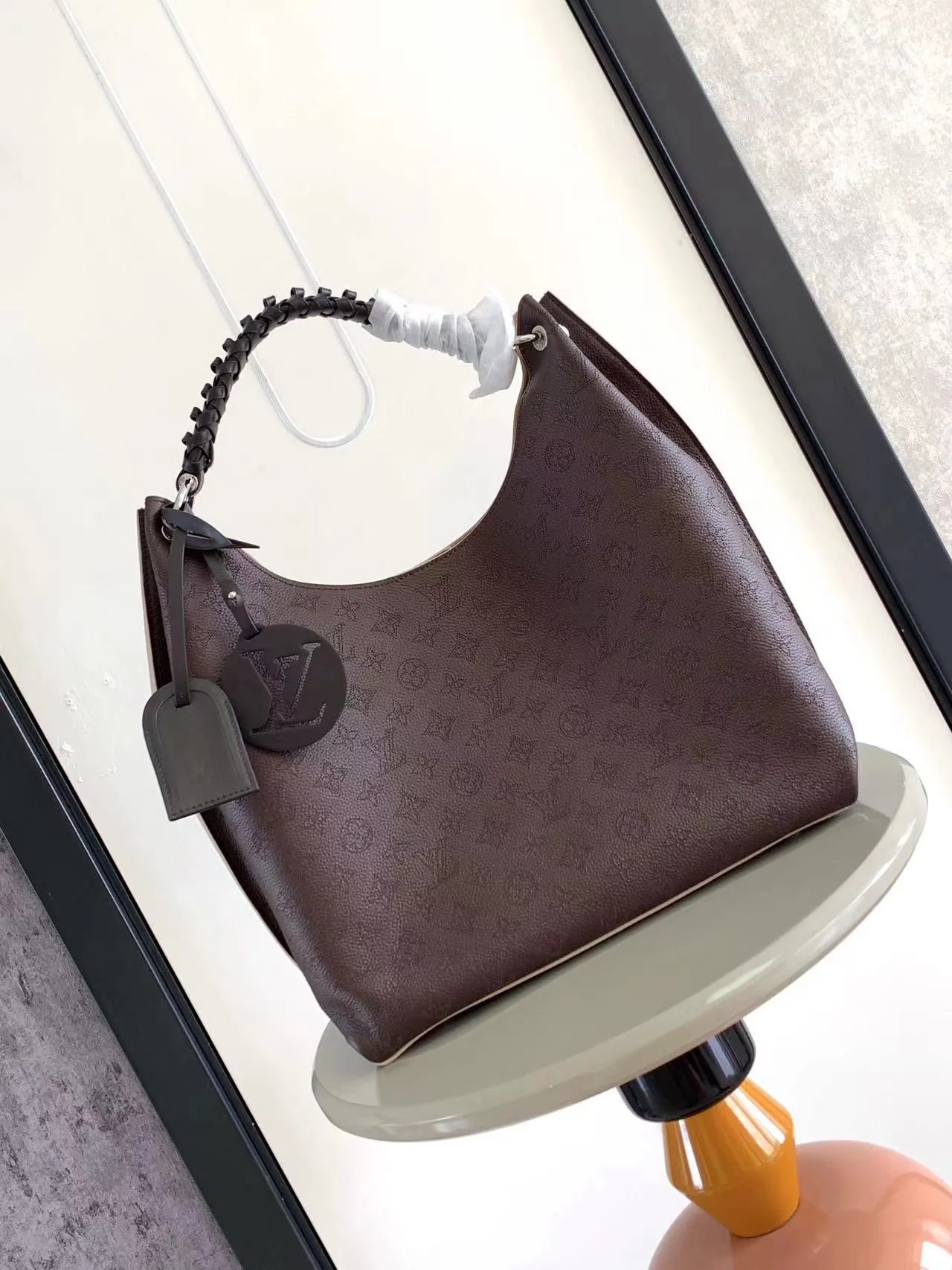 루이비통 그레인드 타우릴론 송아지가죽 가방 M53188 32156