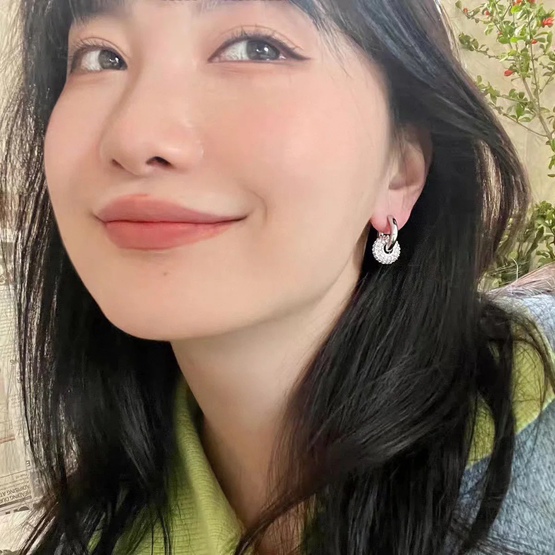 셀린느 컬러 블록 스터드 귀걸이 상세 이미지 3