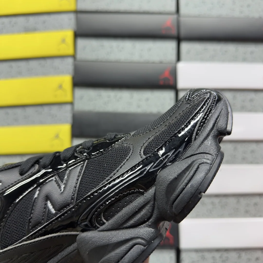 뉴발란스 [C] 9060 9060R U90603BQ 202258 New Balance 9060 9060R Black 상세 이미지 6