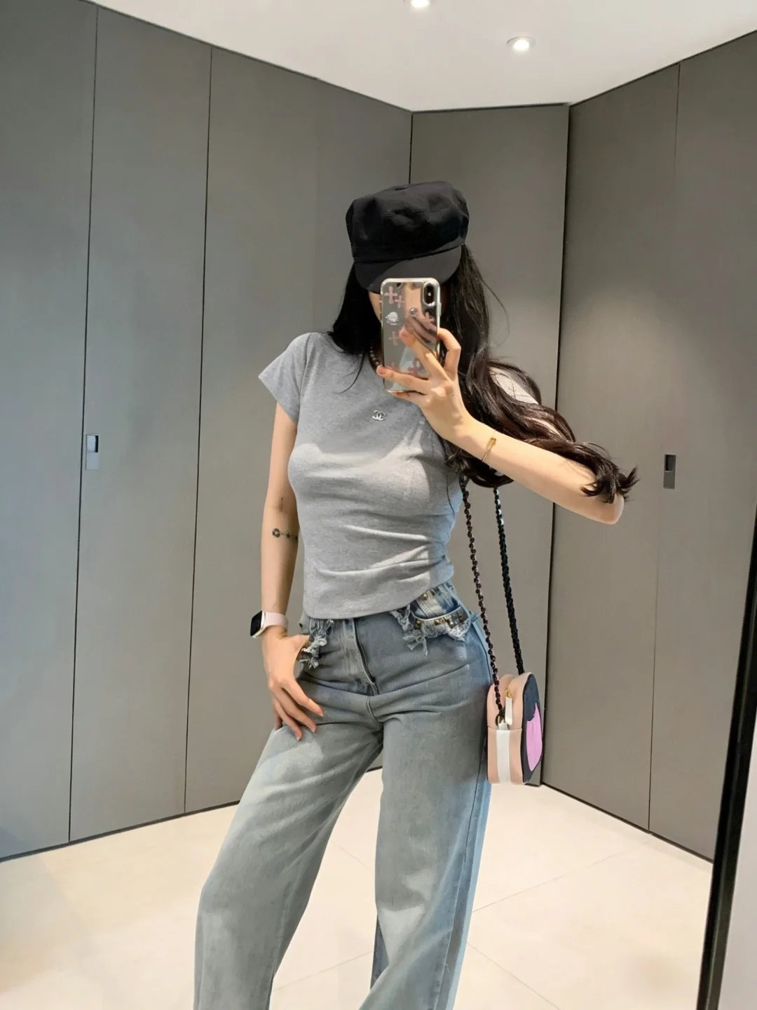 샤넬 다이아몬드 장식 여성 반팔 티셔츠 상세 이미지 8