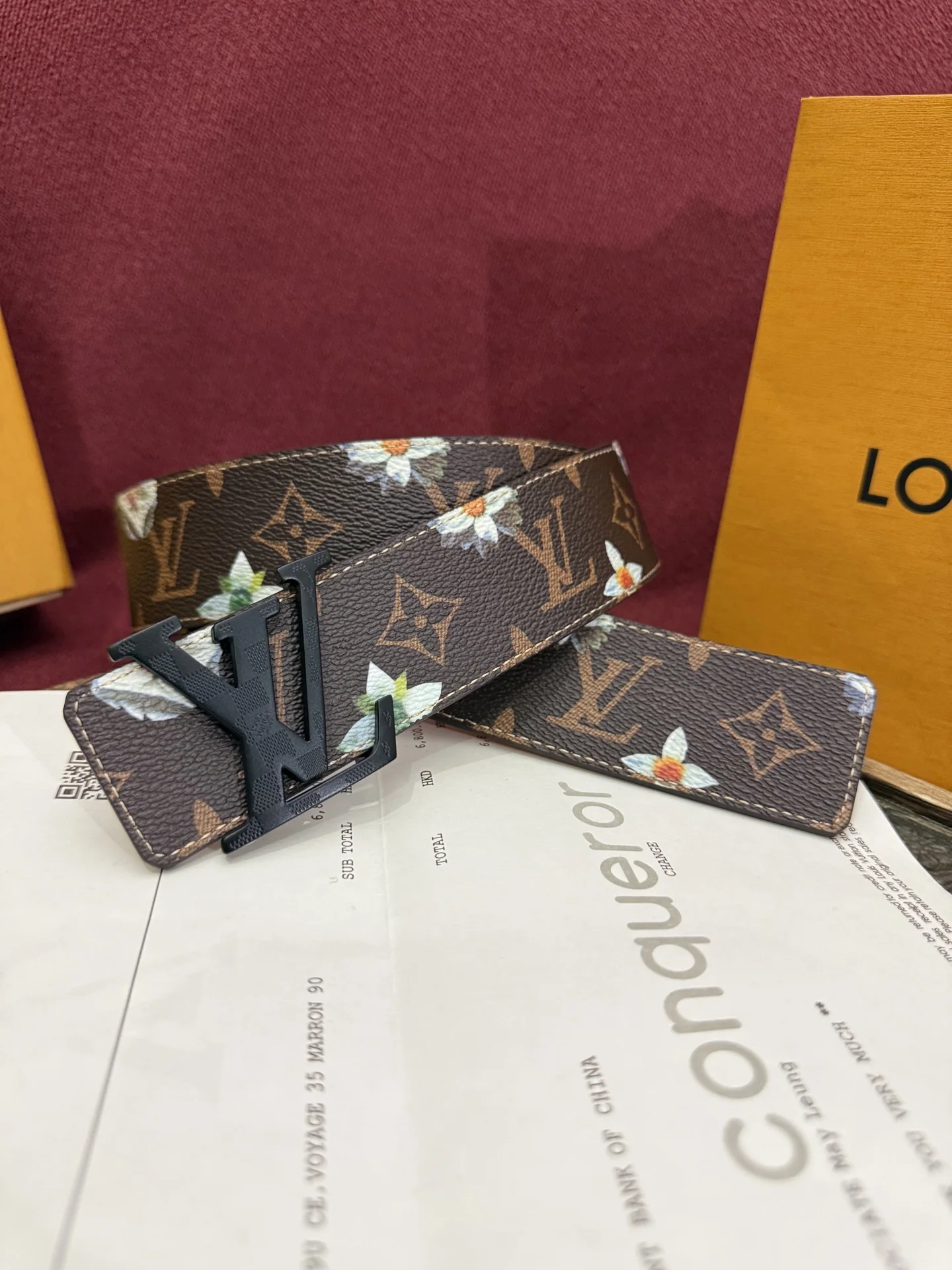 루이비통 LV 이니셜 모노그램 플라워 리버시블 벨트 상세 이미지 1