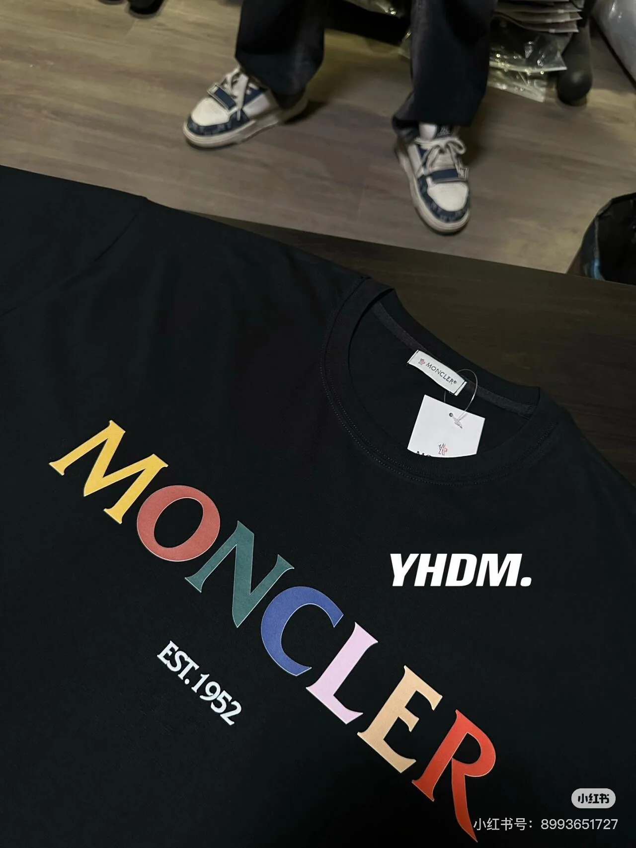 몽클레어 컬러 로고 여성 반팔 티셔츠 상세 이미지 8