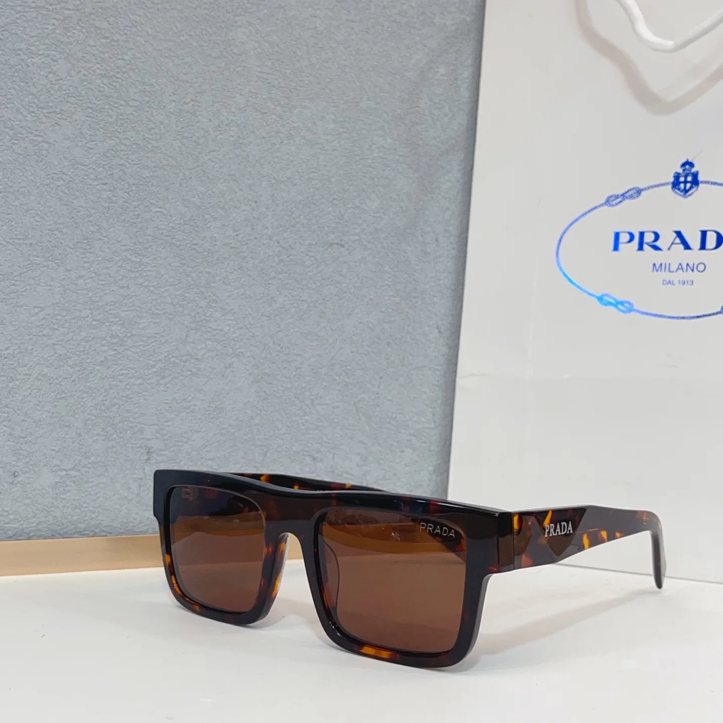 프라다 선글라스 56498 Prada Sunglasses 상세 이미지 7
