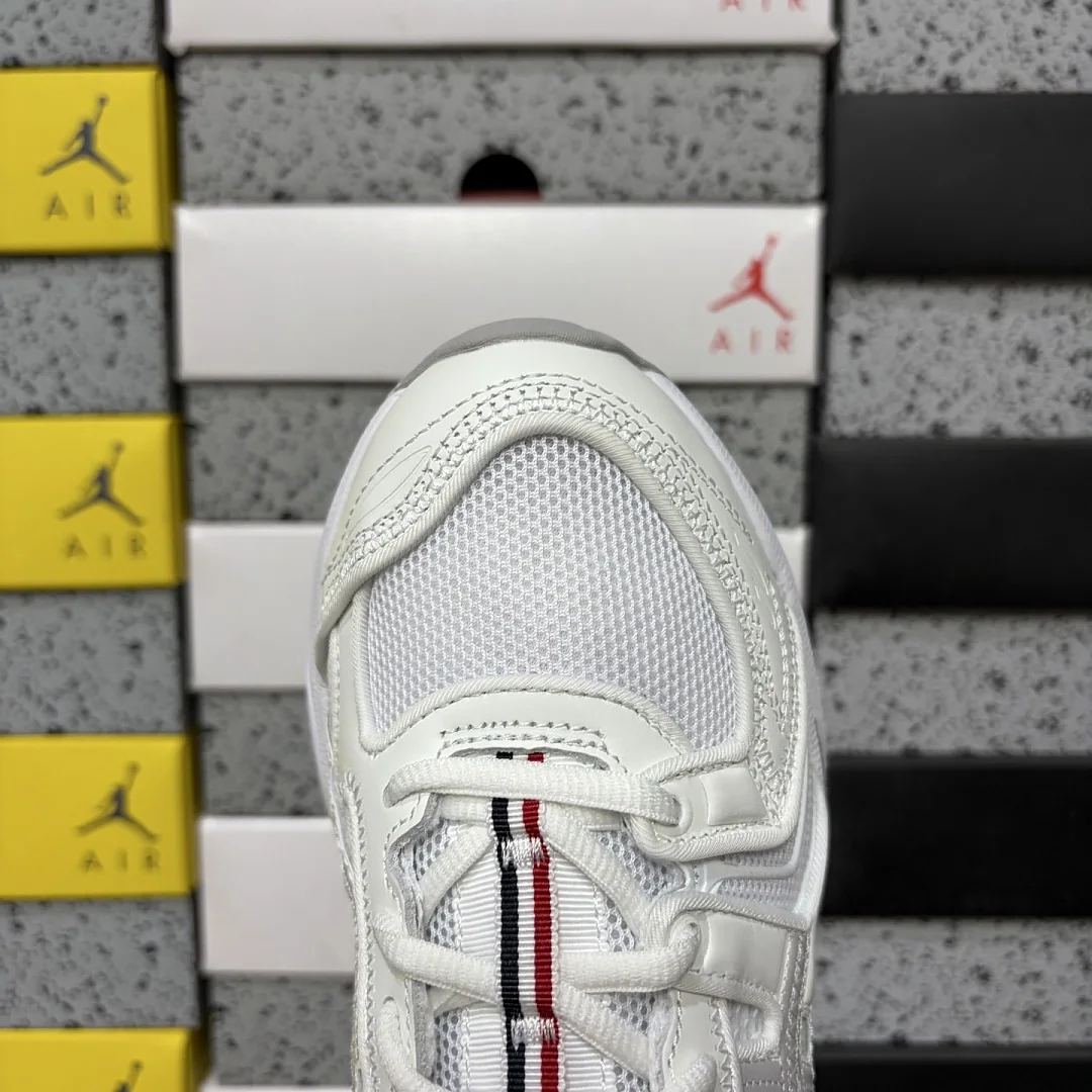 아식스 [ZC] 젤 카야노 14 1203B291-100 200458 Asics Gel-Kayano 14 Thom Browne White 상세 이미지 6